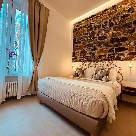 Lina & ラ・スペツィア