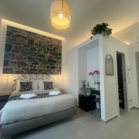 Lina & Affittacamere 4*