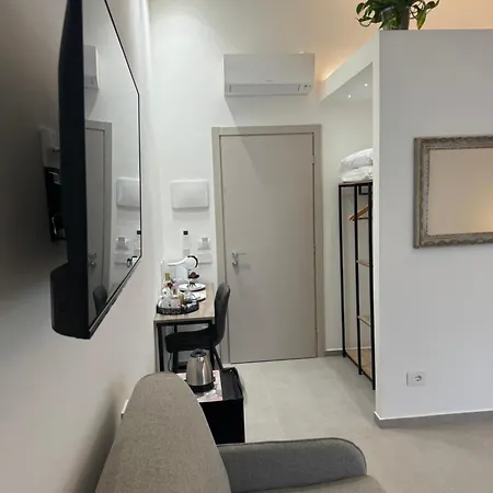 Lina & Affittacamere 4*