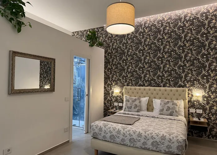 Lina & Penzion La Spezia